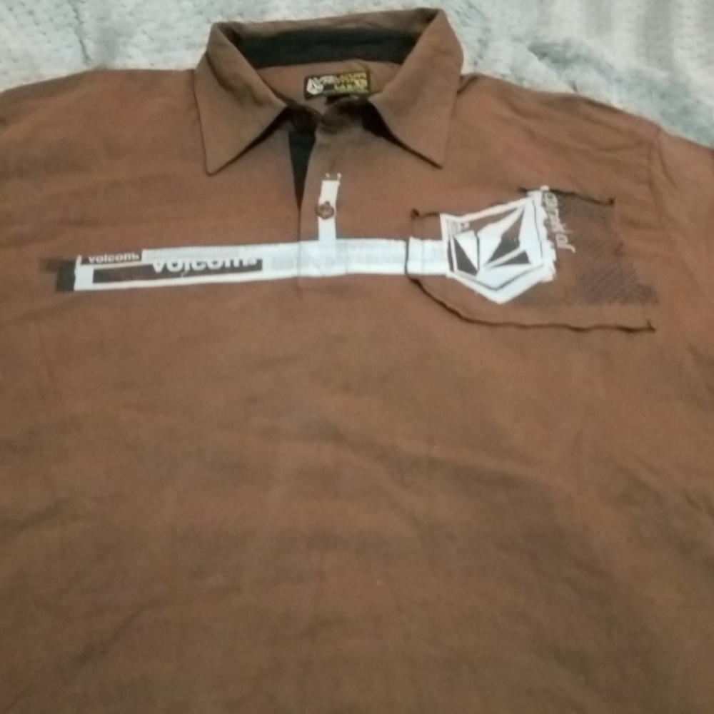 Volcom  vintage polo shirt Large  great condition